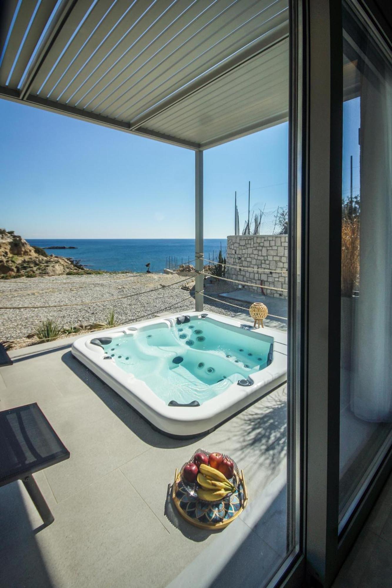 Aquamarine Luxury Suites Архангелос Экстерьер фото